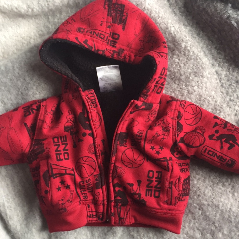 3/6 M jacket, basketball themed, bundle to save